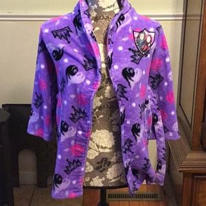 Girl’s Disney Descendants Bathrobe. Sale No Offers